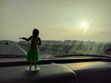 Hula Girl im Bulli